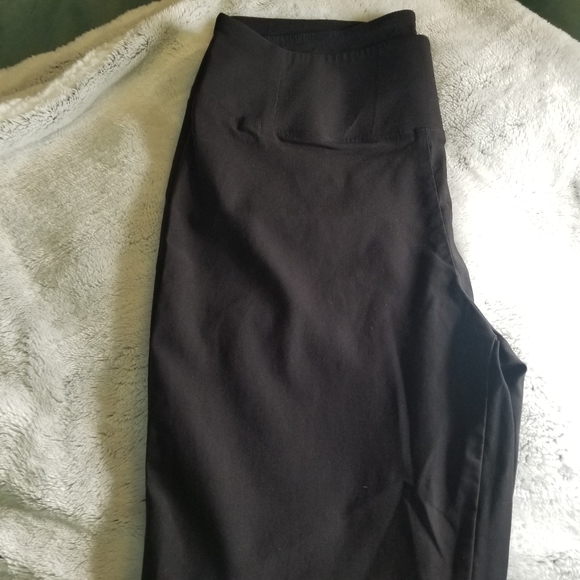 Mid Rise Skinny Pull-On Pants - Picture 2 of 3